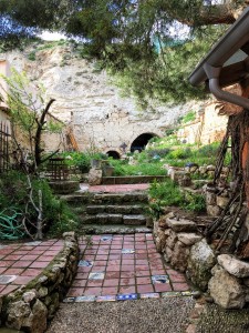 Lovely little hobbit home...fed my soul