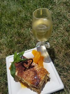 Brought to you by Top Tarts is this heavenly slice of Tiramisu, in a puddle of spiced orange syrup with mint leaves and orange slices. Paired with Kings Series Pinot Gris