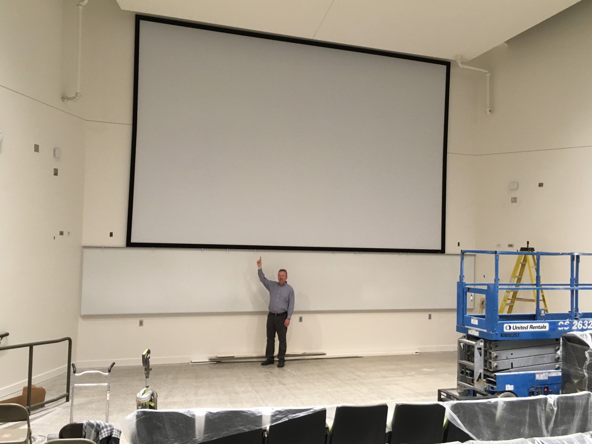 Lecture Hall 1 projection screen
