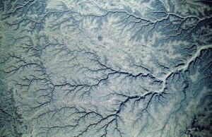 dendritic pattern: river drain pattern